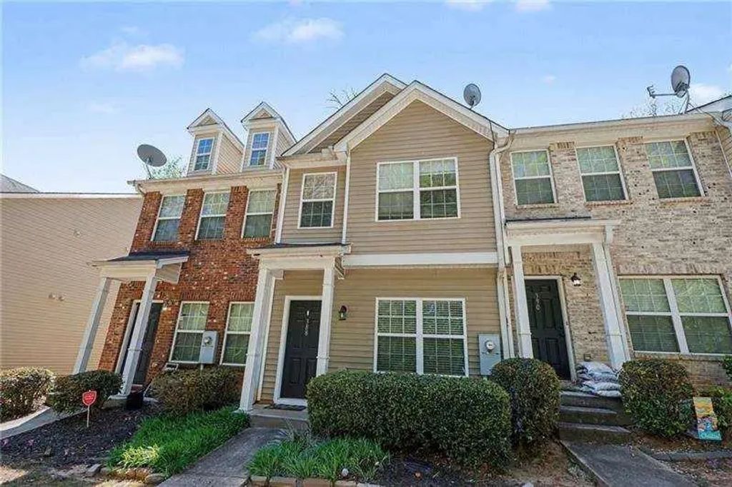 388 Berckman Drive Nw, Lilburn
