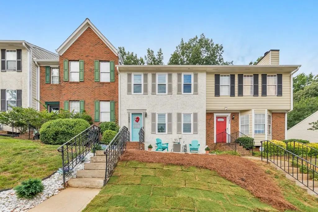 1688 Grist Mill Drive, Marietta