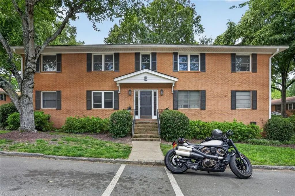 Unit E2 - 3510 Roswell Road Nw, Atlanta