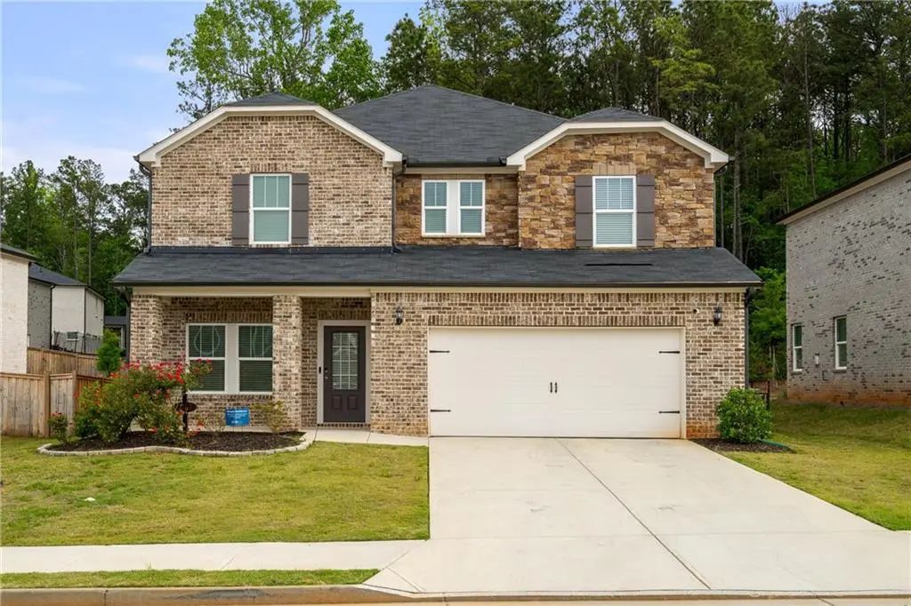 7767 Richmond Trail, Fairburn