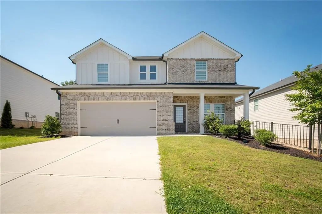 3774 Commodore Court, Buford
