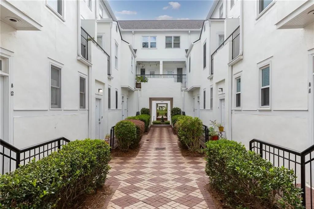 Unit B8 - 1170 N Highland Avenue Ne, Atlanta