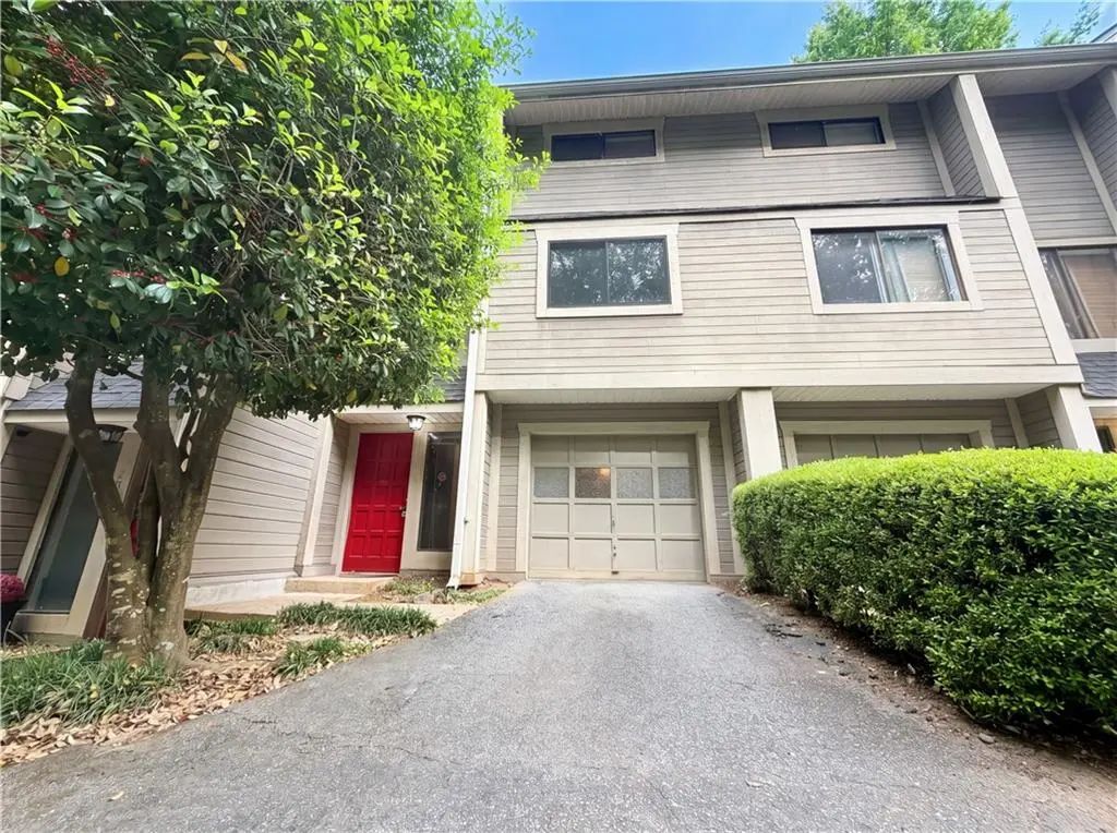 2869 Torreya Way Se, Marietta