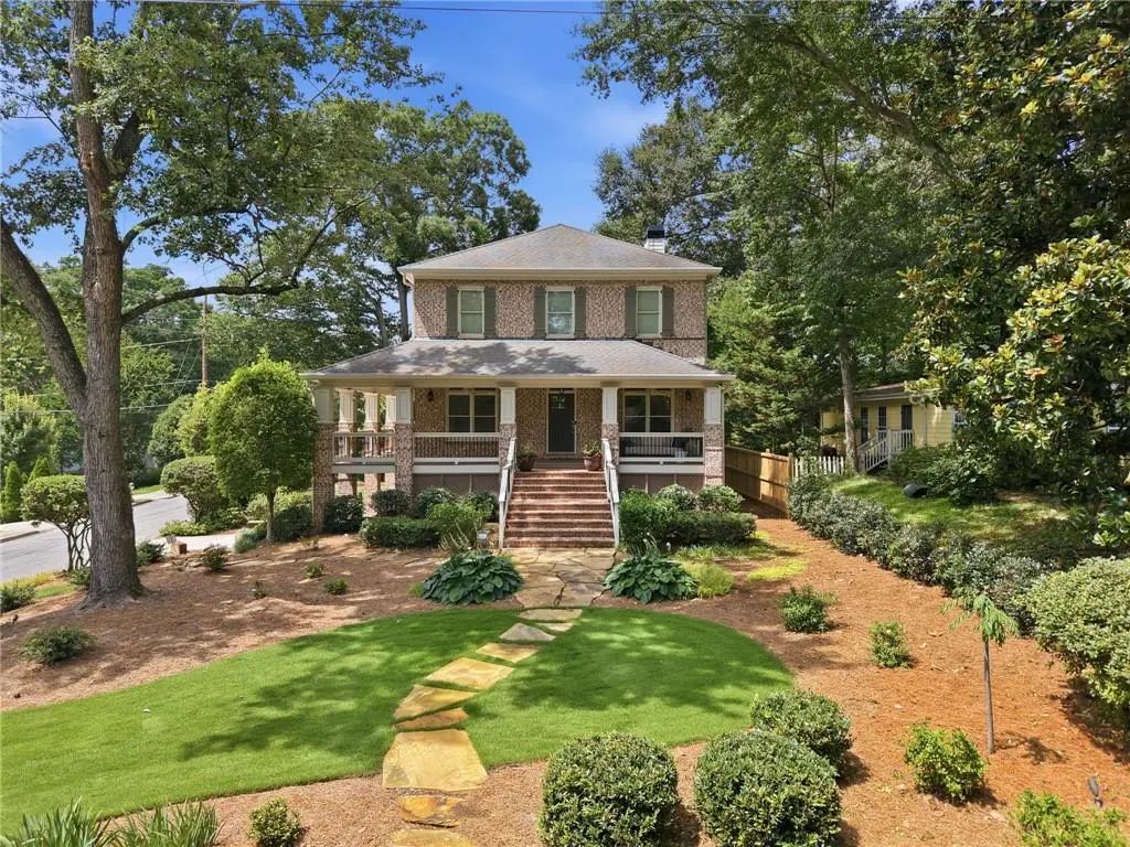 1372 Noel Drive Ne, Brookhaven