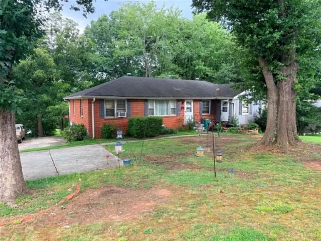 2195 Trailwood Drive, Smyrna