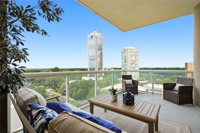 Unit 1105 - 2881 Peachtree Road Ne, Atlanta