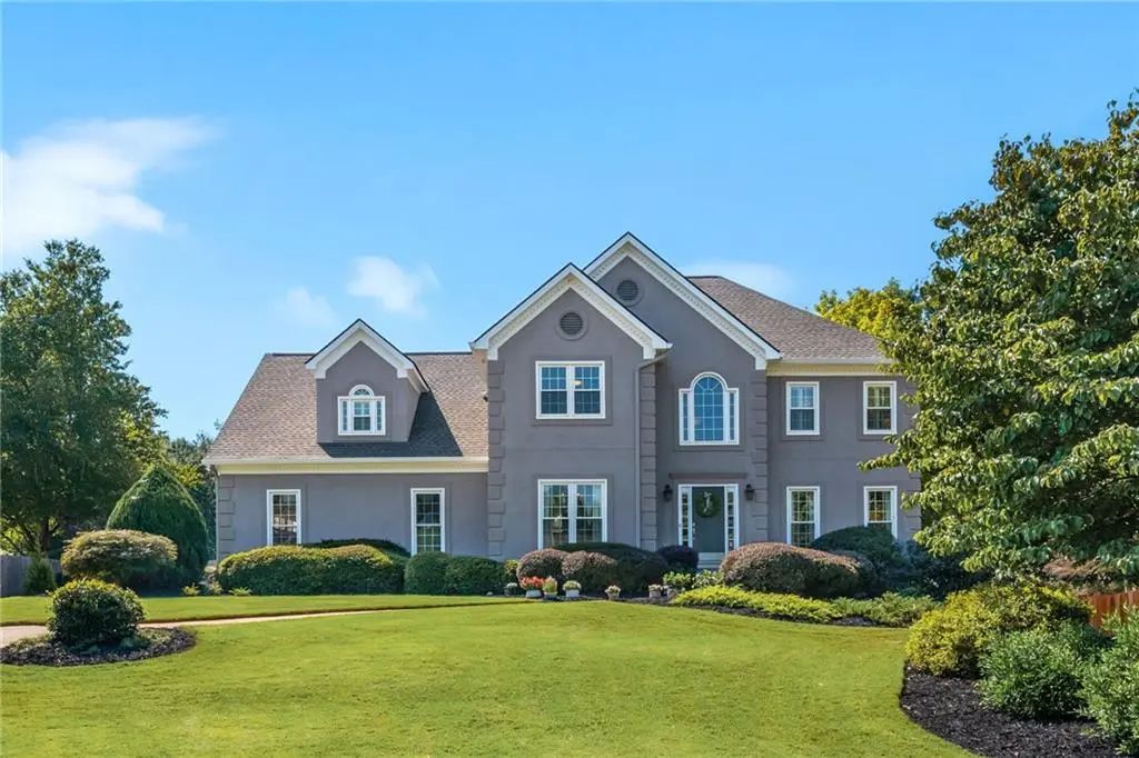 565 Trotters Ridge, Roswell