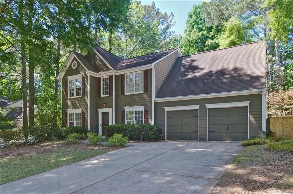 8004 Huntcliff Road, Woodstock