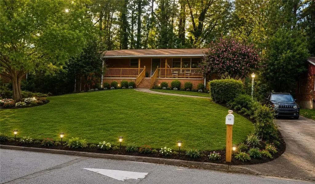 1723 Fort Valley Drive Sw, Atlanta