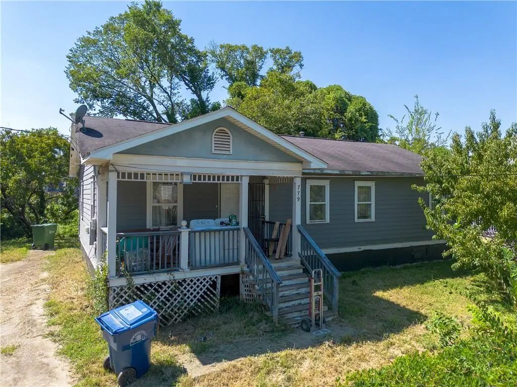 779 Humphries Street Sw, Atlanta