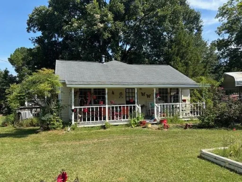 195 Pine Valley Road, Hiram