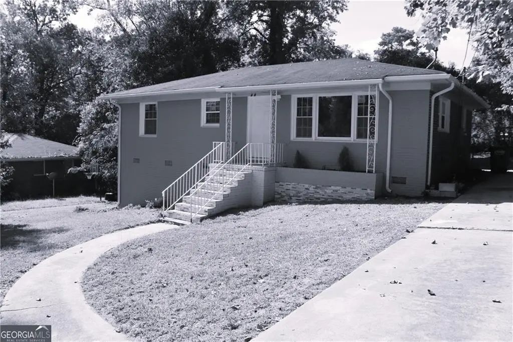 2458 Tredway Drive, Macon