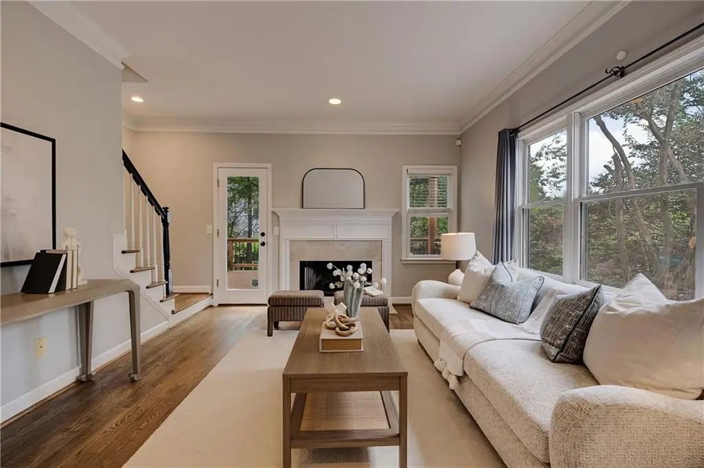 830 Monroe Circle Ne, Atlanta