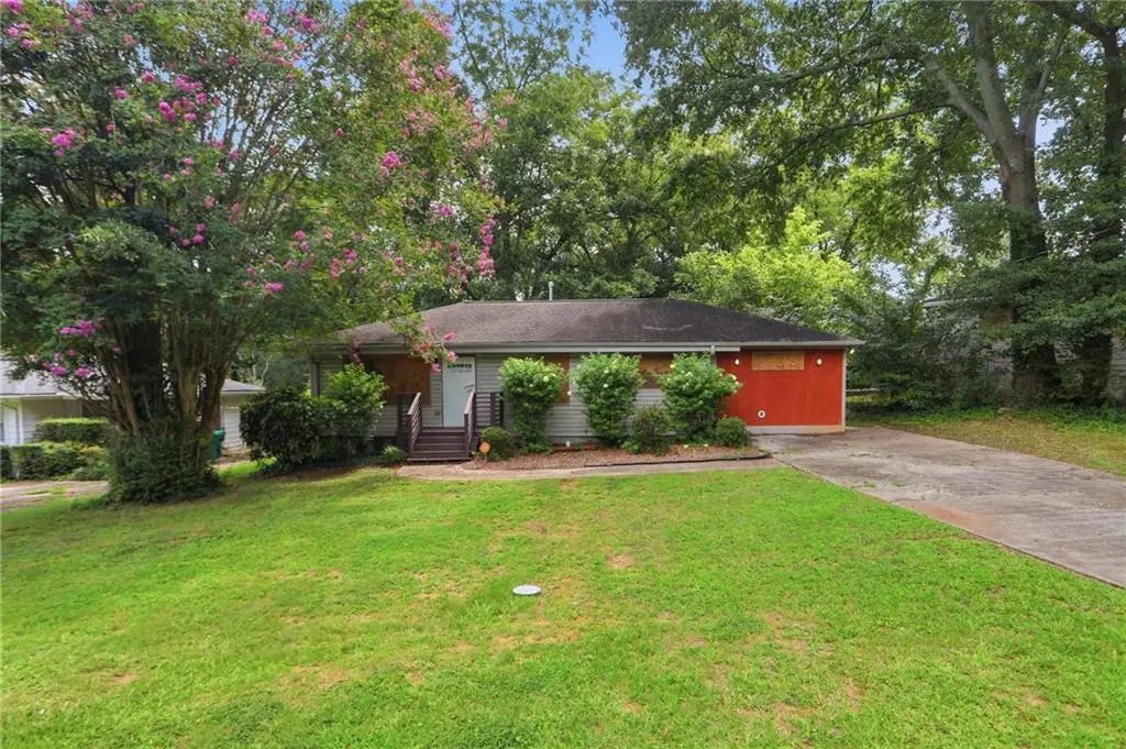 1996 Meadow Lane, Decatur