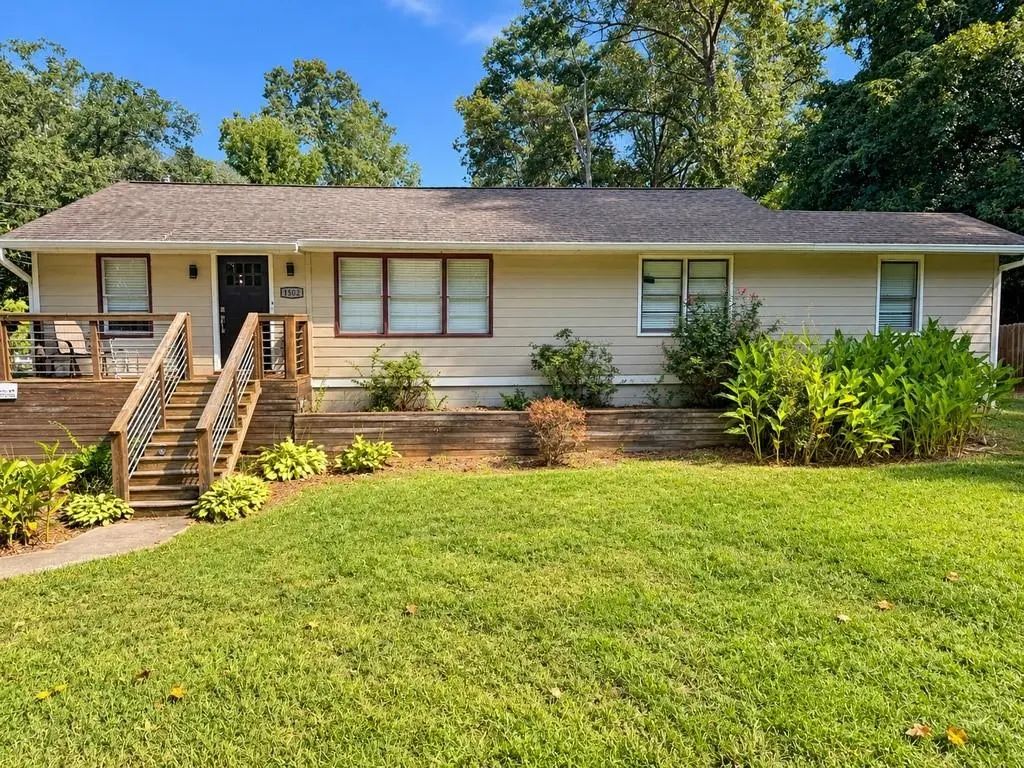1502 Eastland Road Se, Atlanta