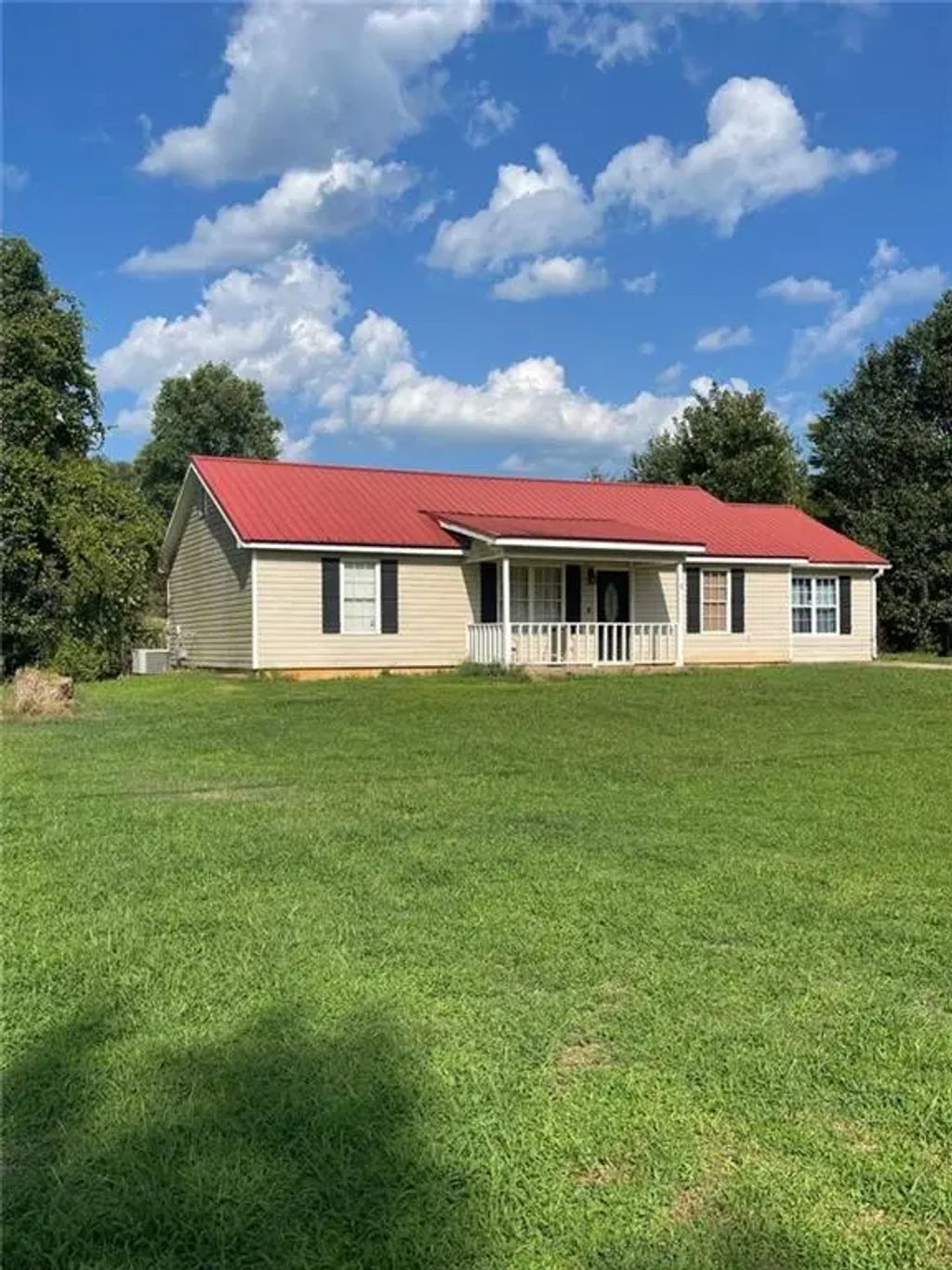 797 S Laney Road S, Locust Grove