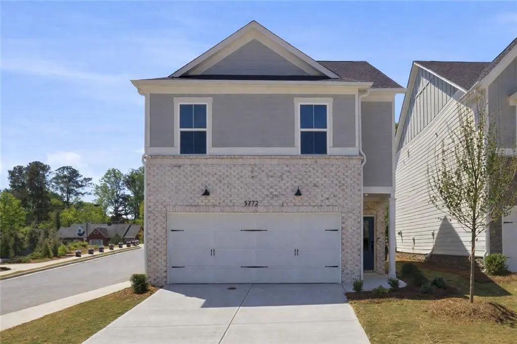 5752 Tillman Way, Powder Springs