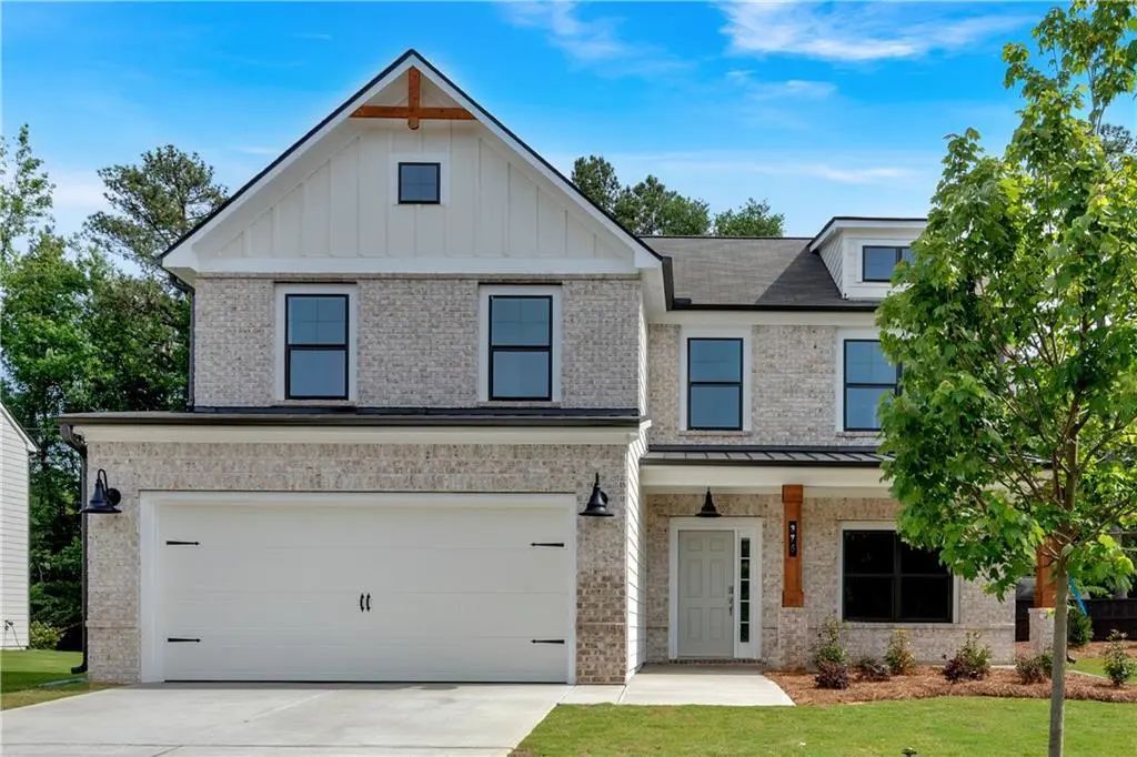 364 Waterbluff Drive, Mableton