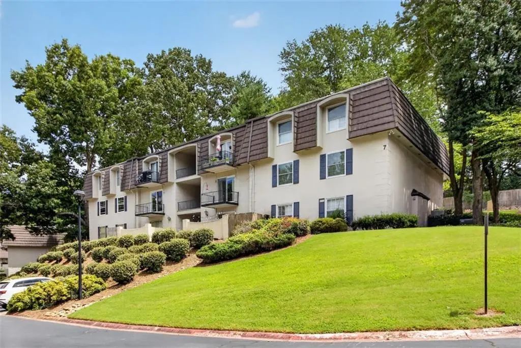Unit #7j - 725 Dalrymple Road, Sandy Springs