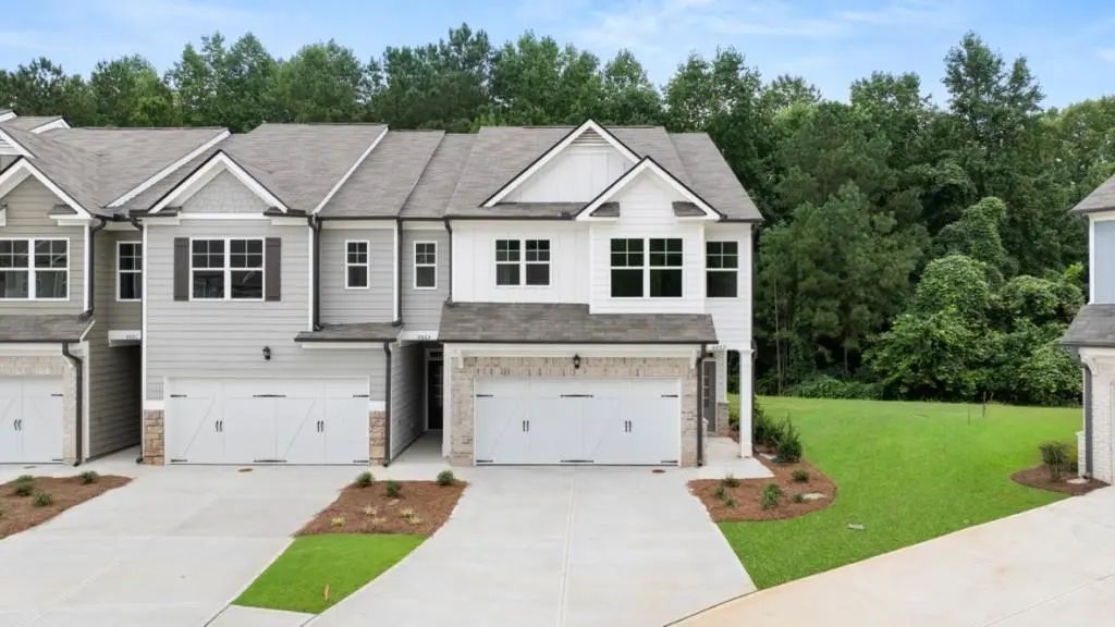 6669 Parsons Street, Flowery Branch