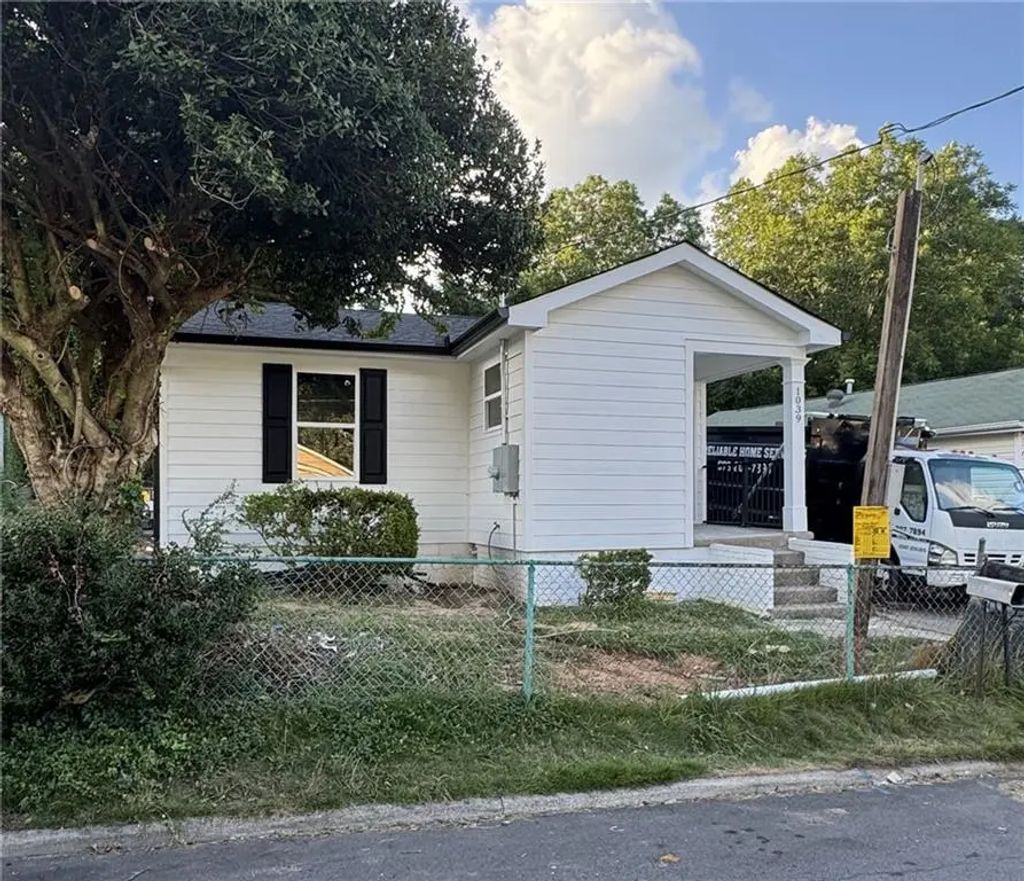 1039 Mill Street Se, Gainesville