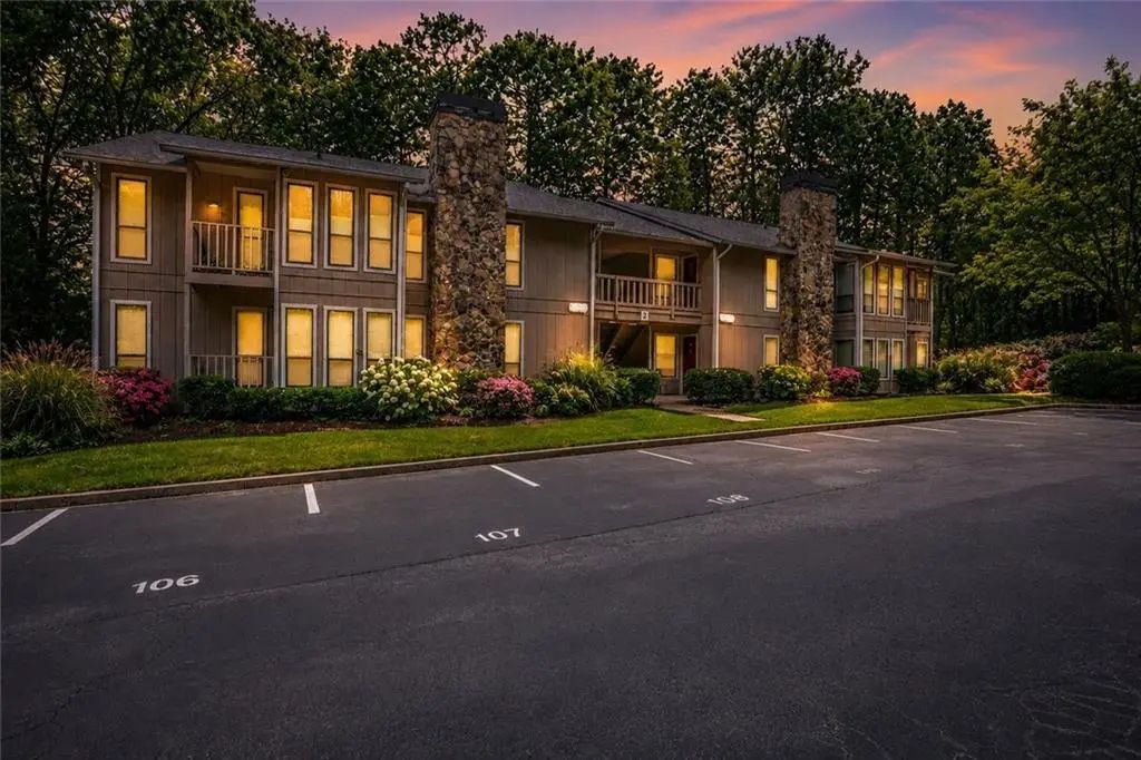 3843 Woodridge Way, Tucker
