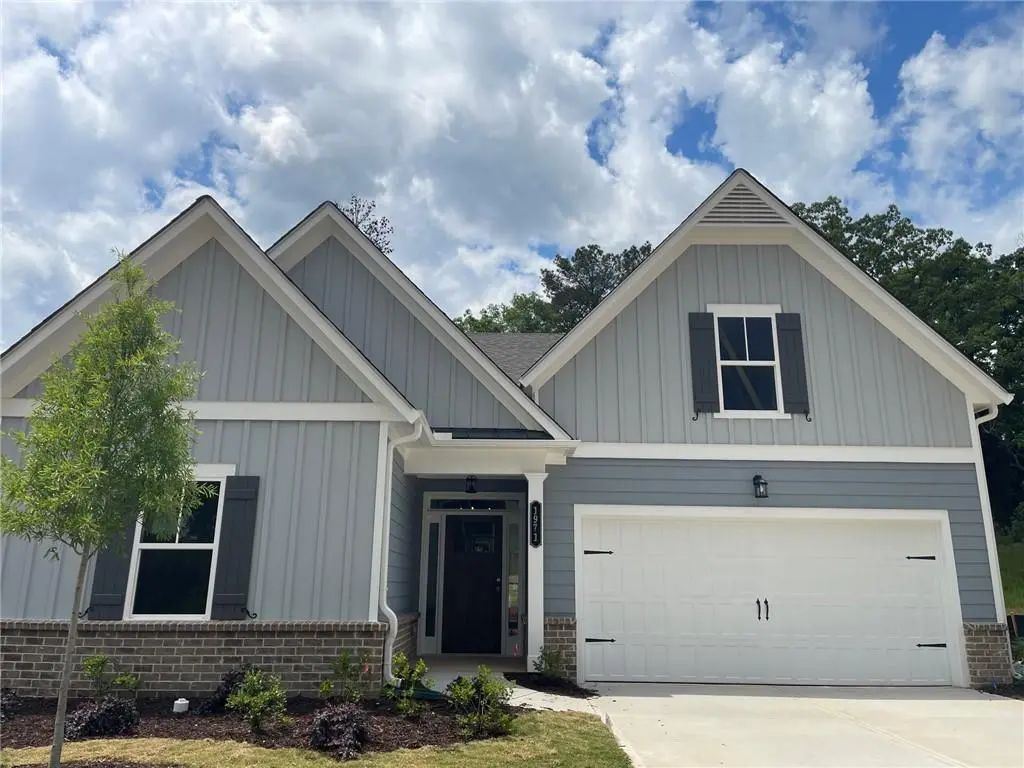 1971 Assembly (lot 164) Circle, Gainesville