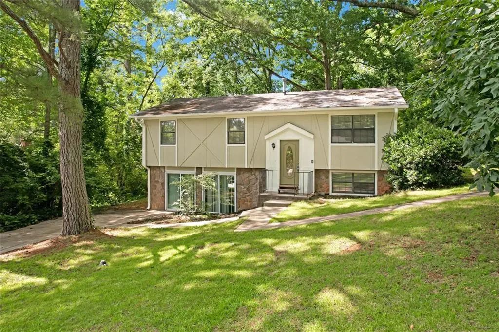 4690 Big Valley Court, Stone Mountain