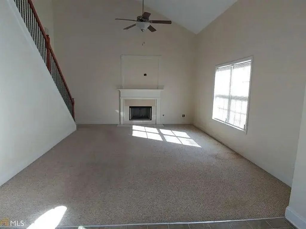 811 Hennepin Terrace, Mcdonough