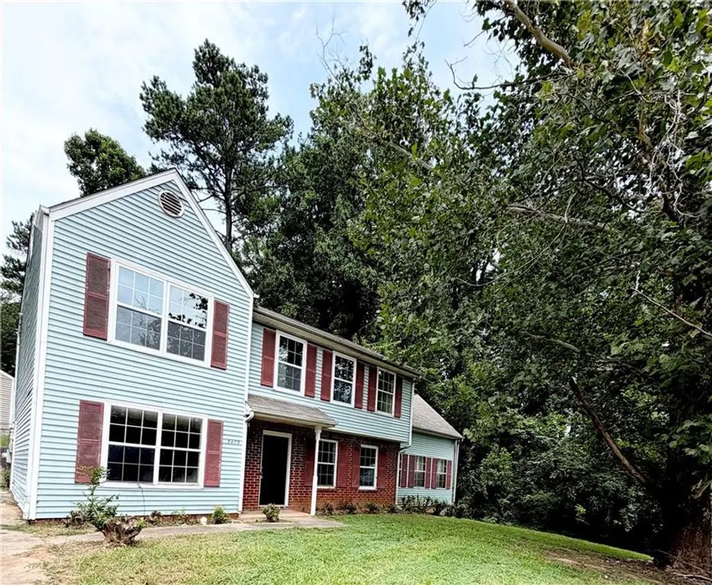 3479 Meadowlane Circle Sw, Atlanta