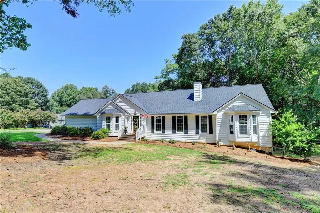 702 Plantation Cove, Woodstock