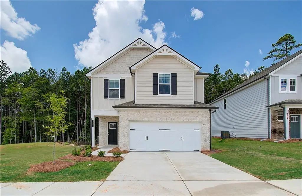 1 Camellia Drive, Fairburn