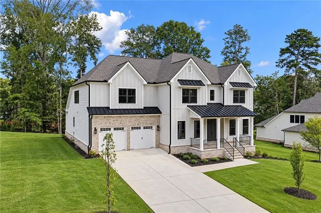 1967 Highgrove Court, Atlanta