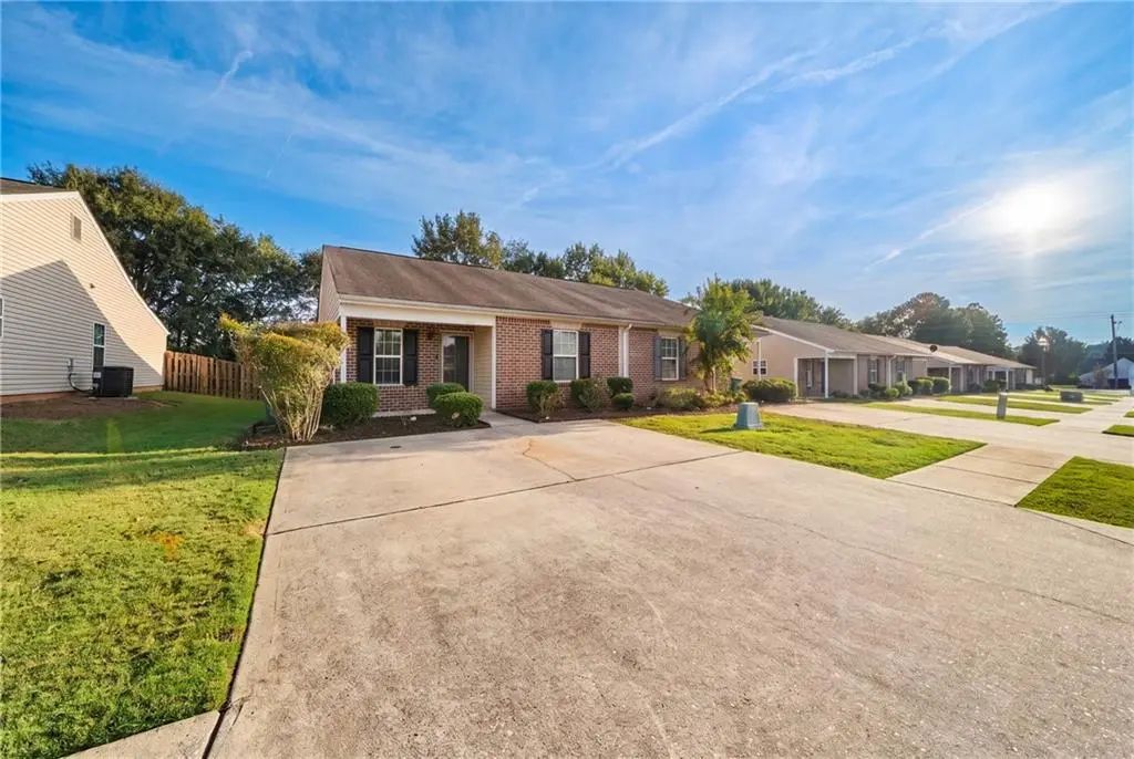 1514 Louise Anderson Drive, Griffin
