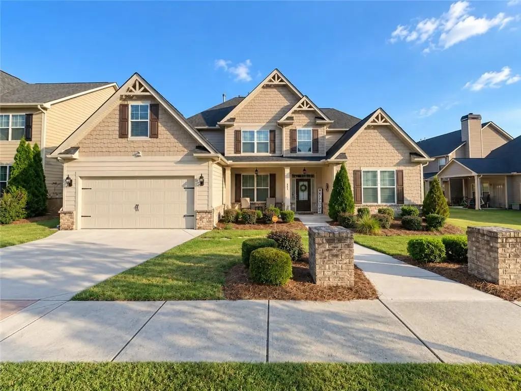 682 Mallard Cove, Loganville