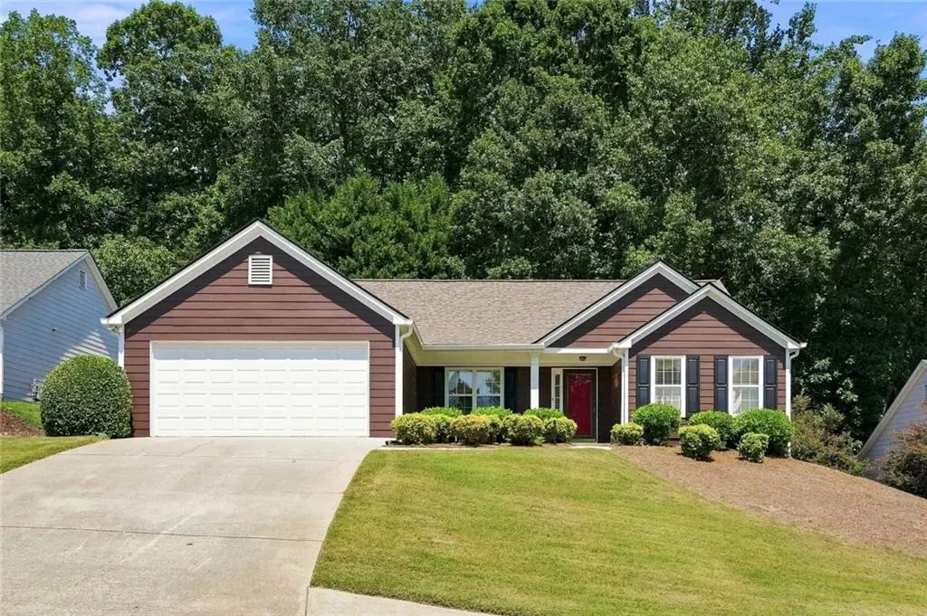 332 Spring Hill Drive, Canton