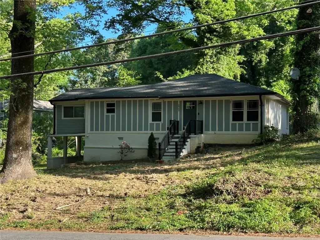 2469 Stone Road, East Point