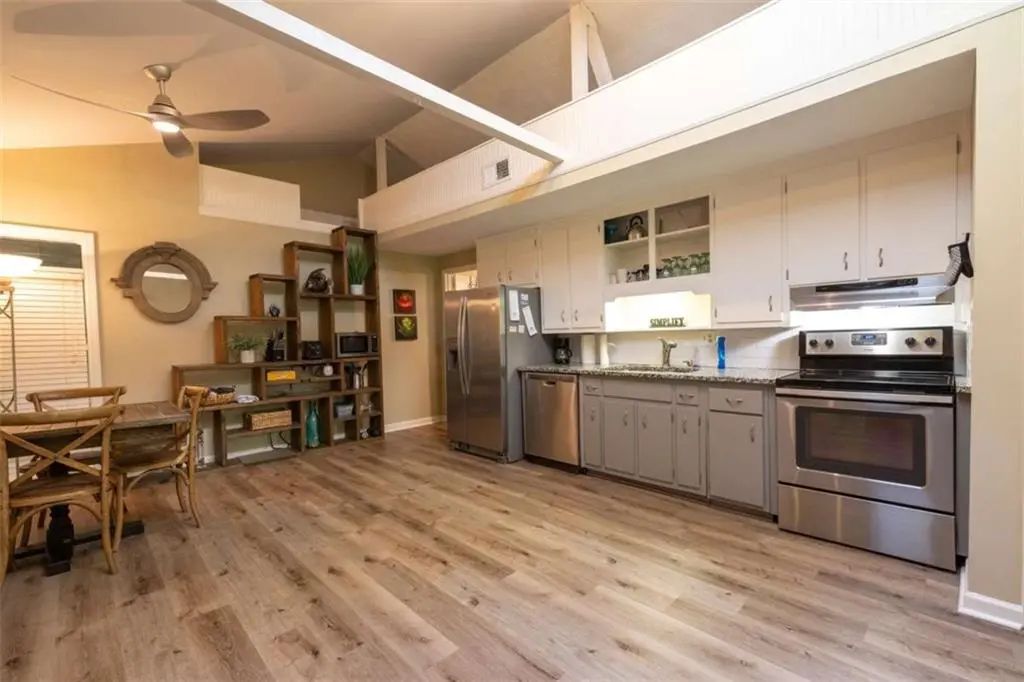 Unit 2 - 9010 Prestige Lane, Gainesville