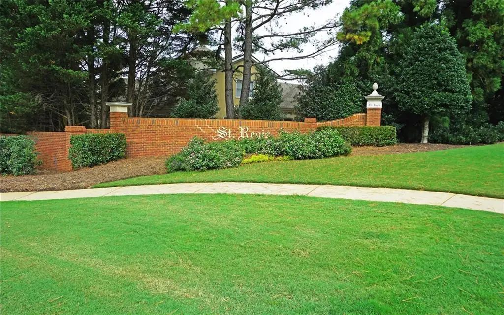 280 Vidaulan Court, Johns Creek