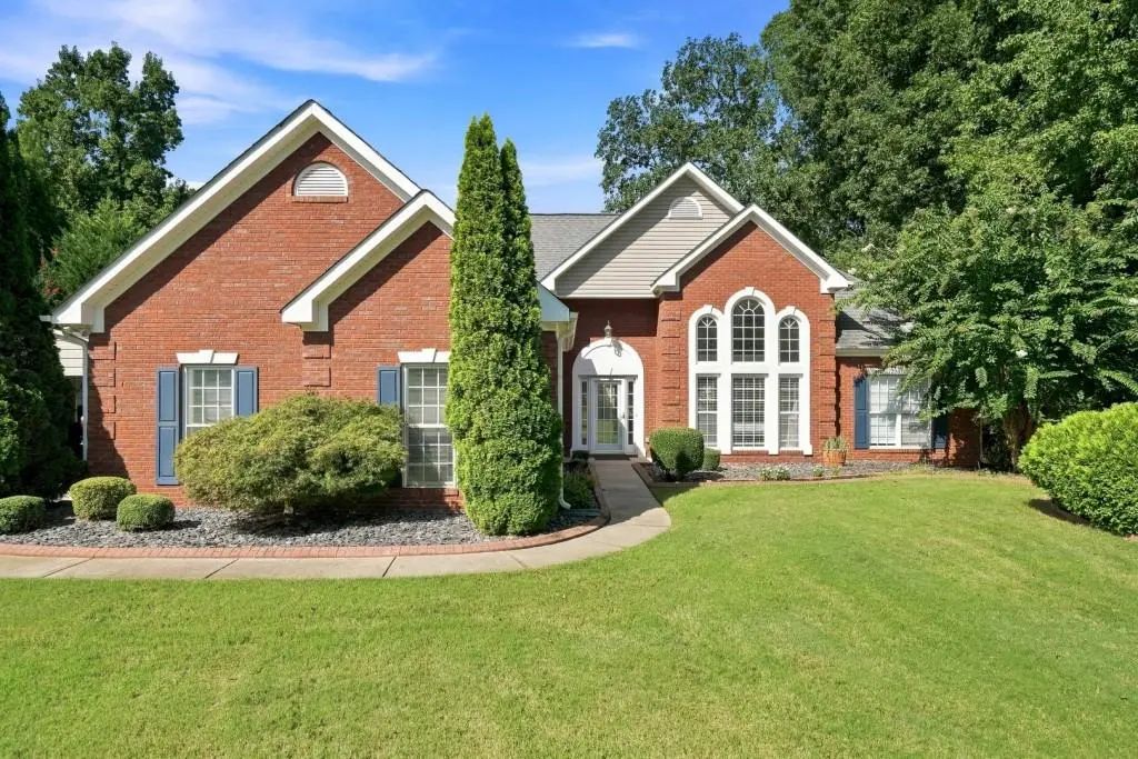 1203 Foxcreek Drive, Mcdonough