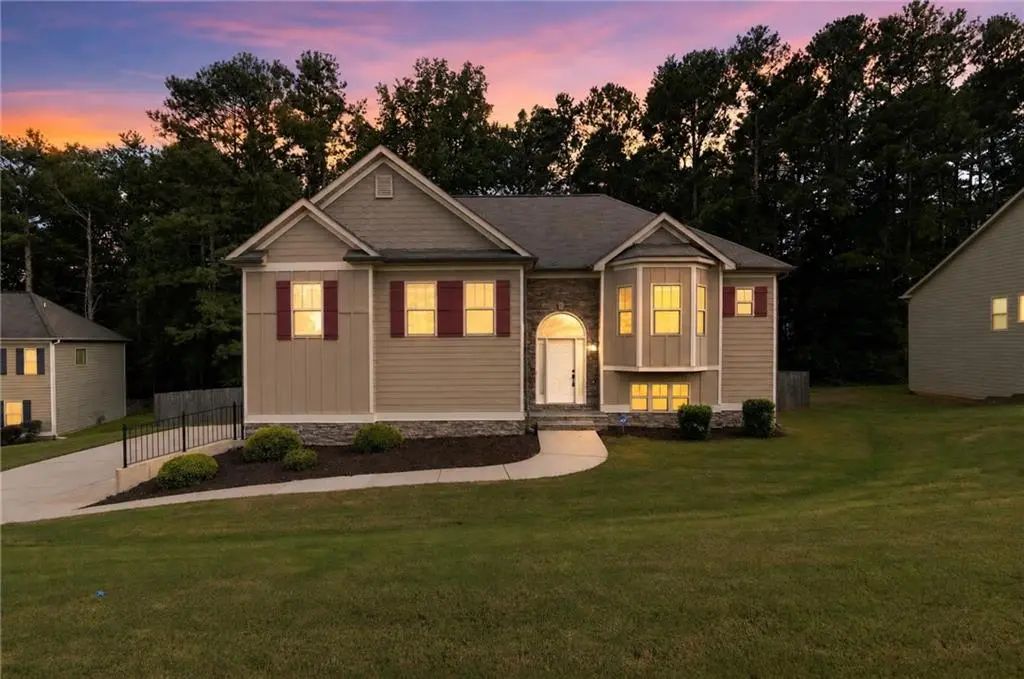 199 Bridgemill Drive, Douglasville