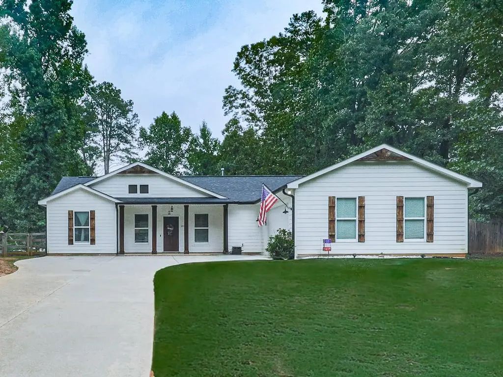 144 Brookwood Drive, Canton