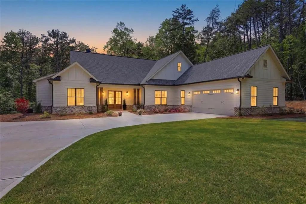 316 Glazenwood Drive, Clarkesville