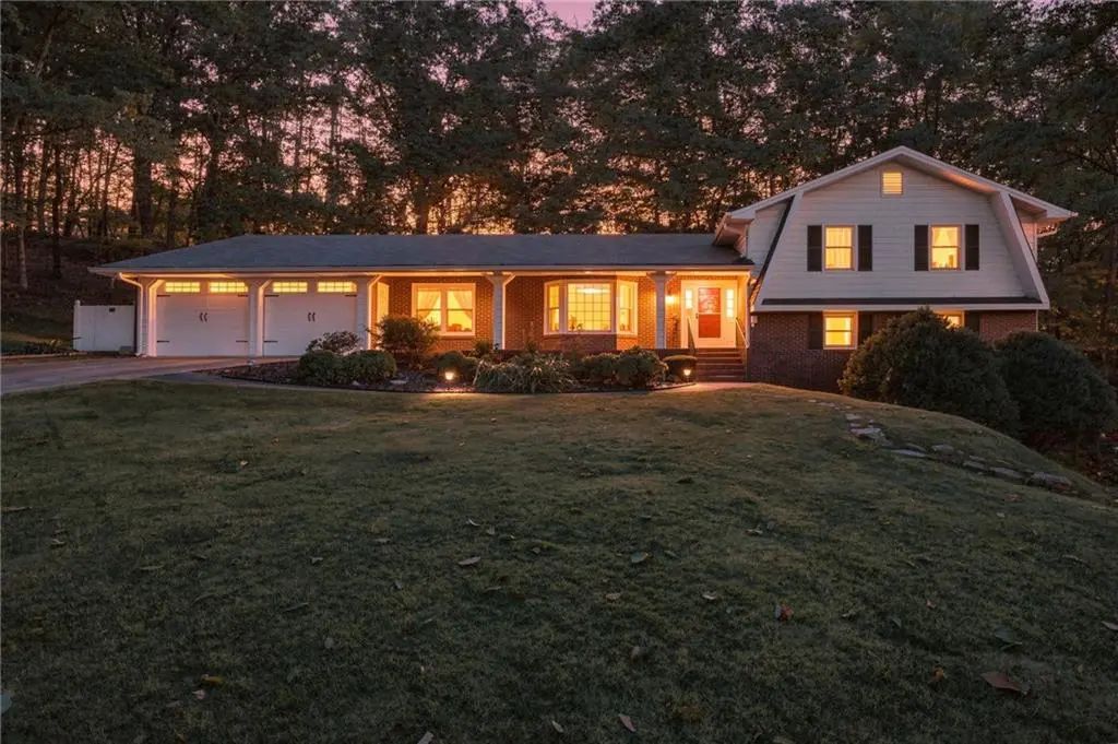 2555 Ridge Park Drive, Cumming