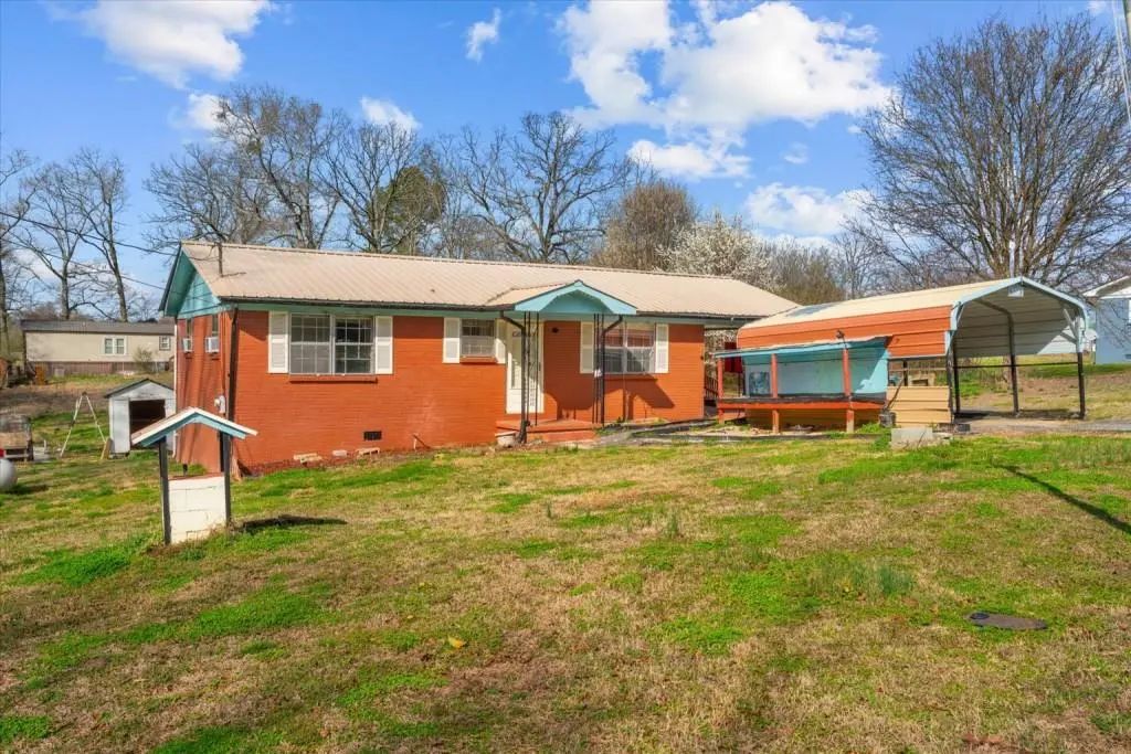 133 Rolling Acres 2nd Street, Calhoun