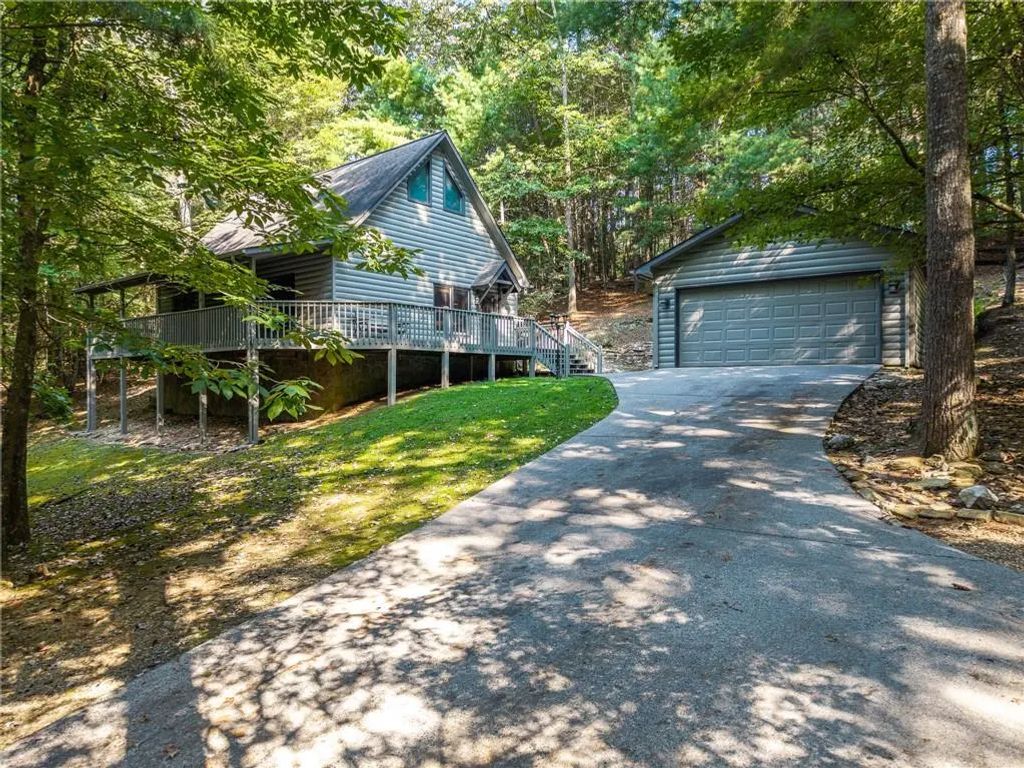 153 Blackberry Falls Drive, Ellijay