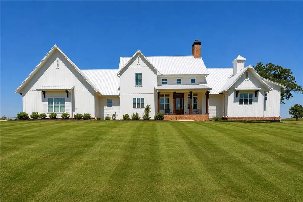 3200 Shady Grove Rd, Carrollton