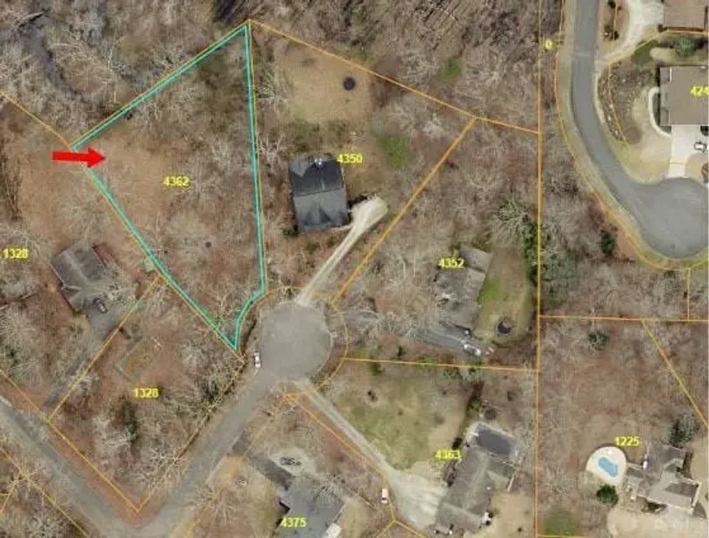 4362 Rolling Oaks Court Nw, Kennesaw