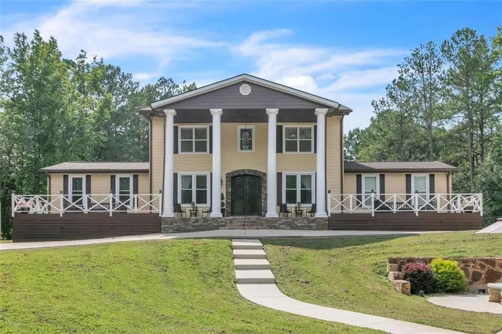 5477 Dukes Road, Douglasville