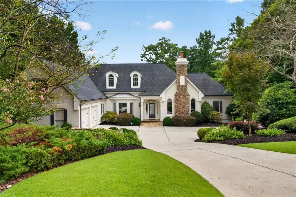 950 Tiverton Lane, Johns Creek